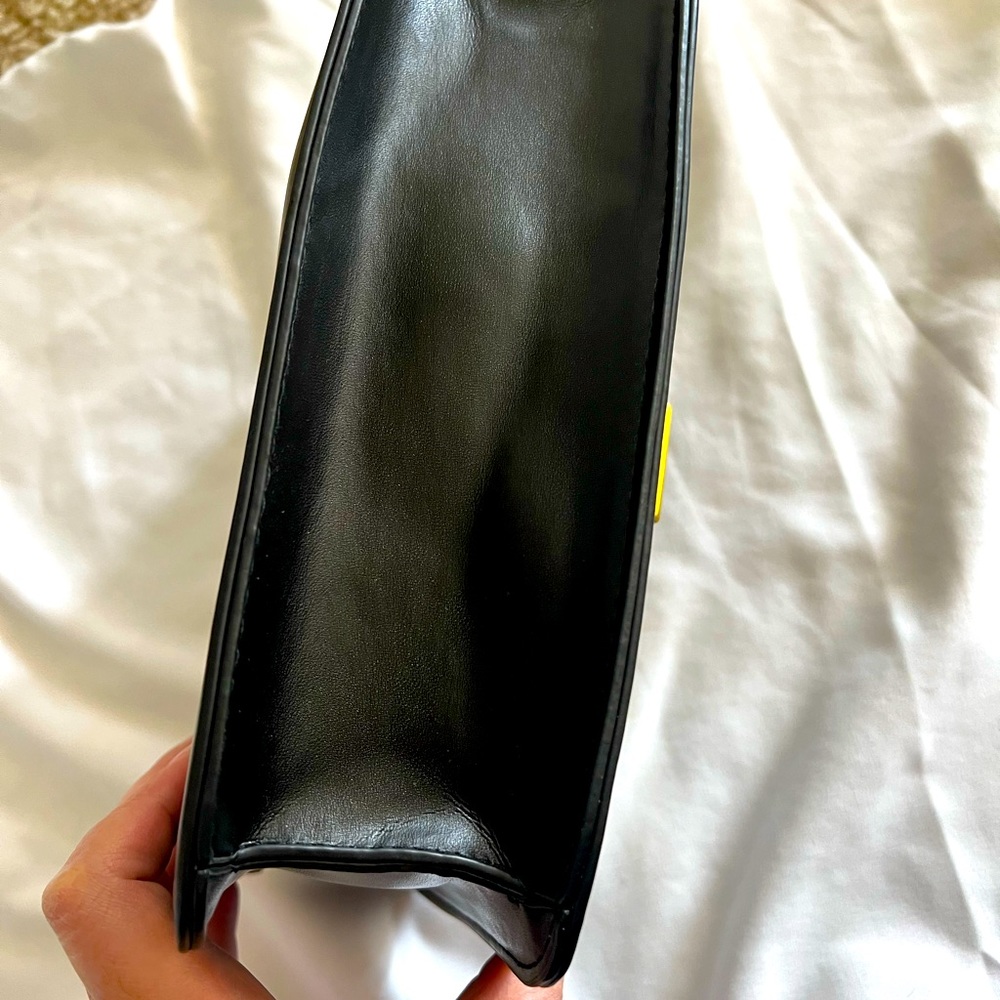 Black Fashion Bag. Box bag. - Picture 3 of 6